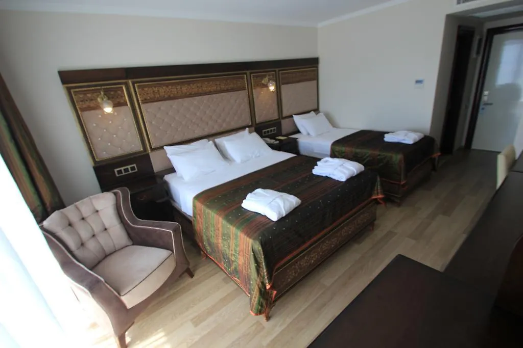 Royal Palace Kusadasi Hotel