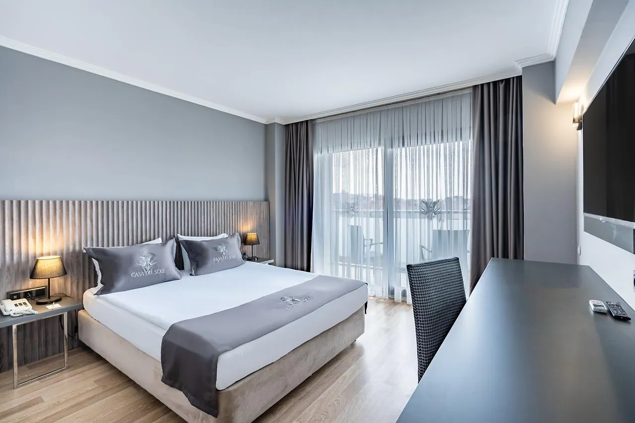 Royal Palace Kusadasi Hotel